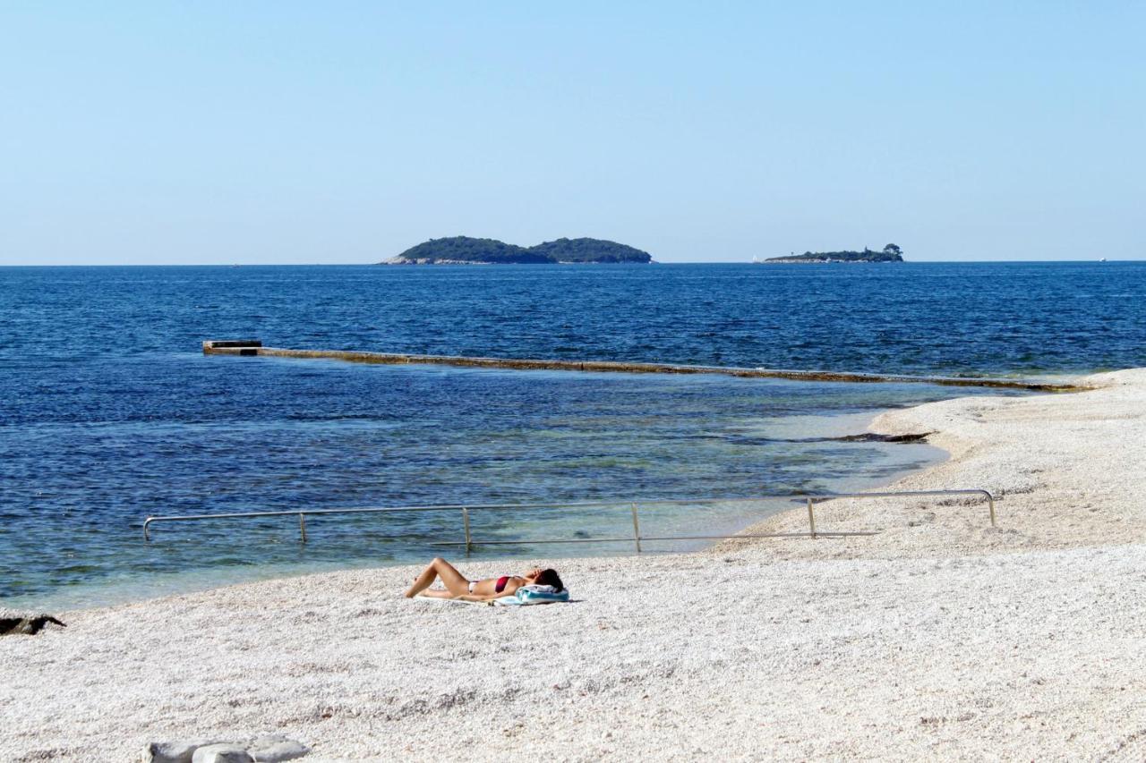 Apartments And Rooms With Parking Space Rovinj - 7170 Buitenkant foto