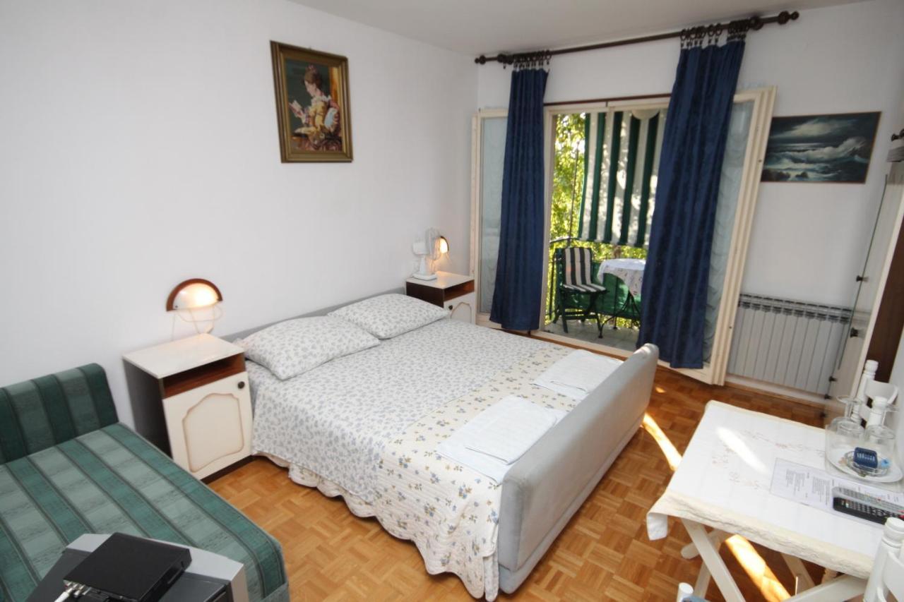 Apartments And Rooms With Parking Space Rovinj - 7170 Buitenkant foto